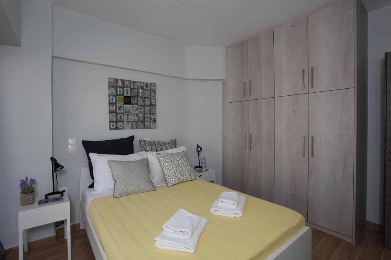 Edem Beach Apartment With Mountain View By Athenian Homes Экстерьер фото